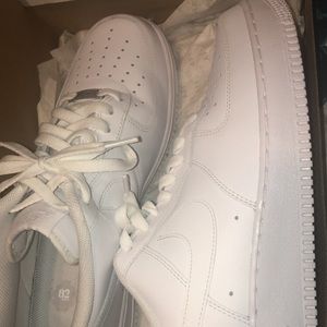 White Nike Air Force 1 size 11 men’s